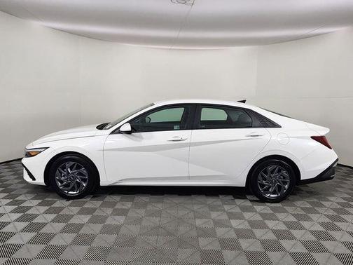 White 2025 Hyundai ELANTRA HEV Blue