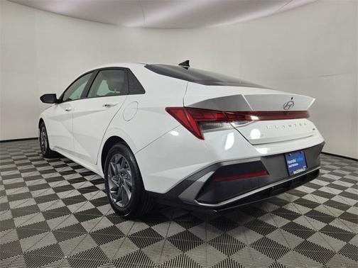 2025 Hyundai ELANTRA HEV Blue