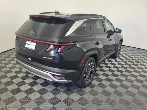 2025 Hyundai TUCSON Hybrid Limited