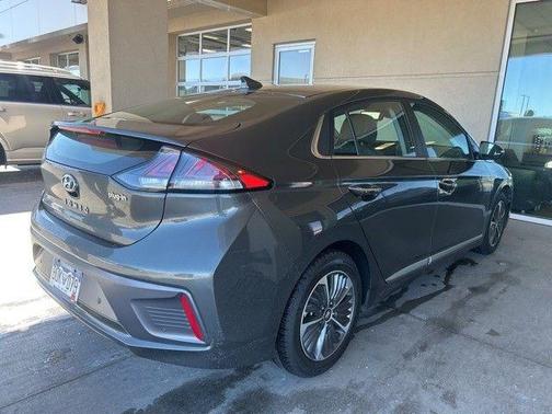 2022 Hyundai IONIQ Plug-In Hybrid Limited