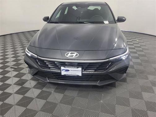 2025 Hyundai ELANTRA HEV SEL Sport