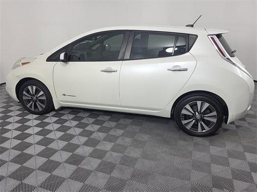 2015 Nissan Leaf SV