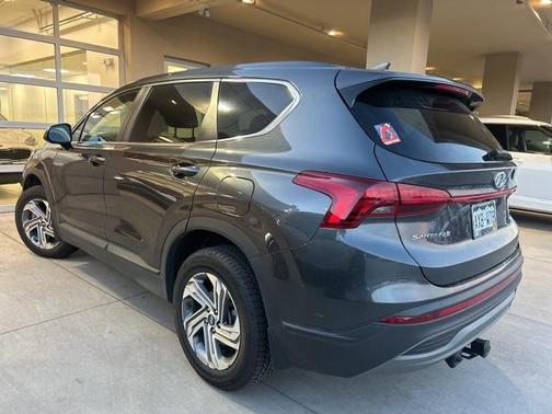 2022 Hyundai SANTA FE SE