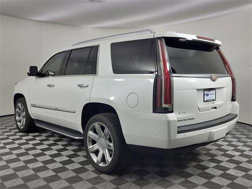 2020 Cadillac Escalade Premium Luxury