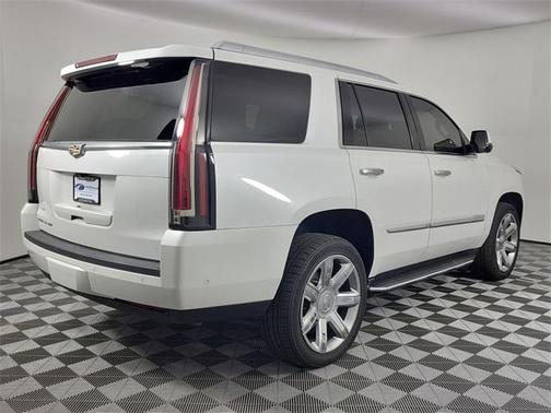 2020 Cadillac Escalade Premium Luxury