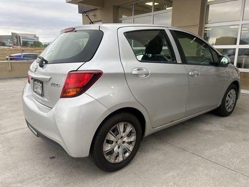 2015 Toyota Yaris L