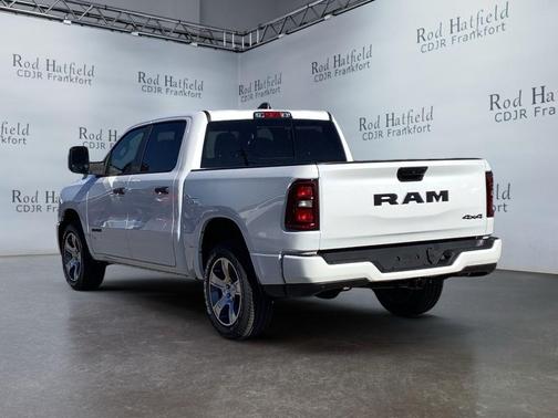 2025 RAM 1500 Express
