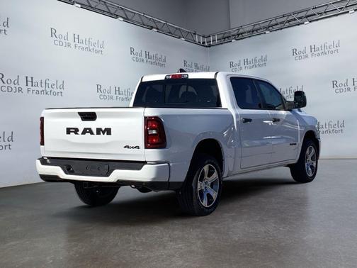 2025 RAM 1500 Express