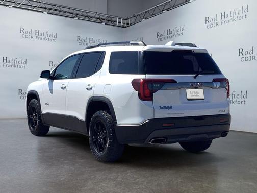 White Frost Tricoat 2021 GMC Acadia AWD AT4