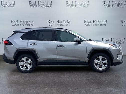 Silver Sky Metallic 2021 Toyota RAV4 XLE