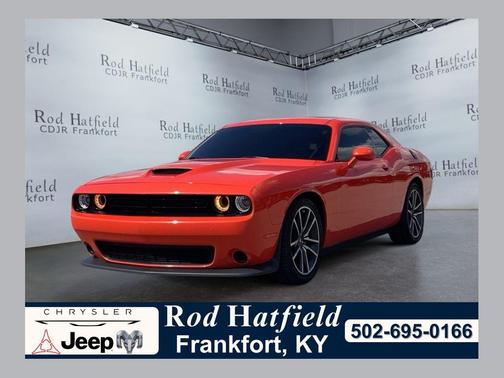 Go Mango 2023 Dodge Challenger GT