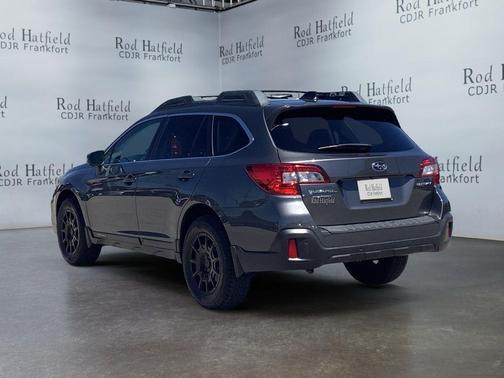 Gray Metallic 2018 Subaru Outback 2.5i Limited