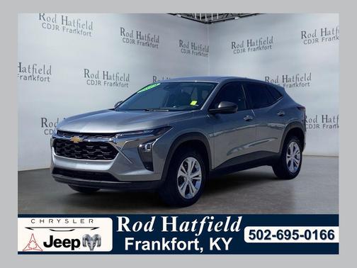 Sterling Gray Metallic 2024 Chevrolet Trax LS