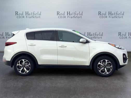 2022 Kia Sportage LX