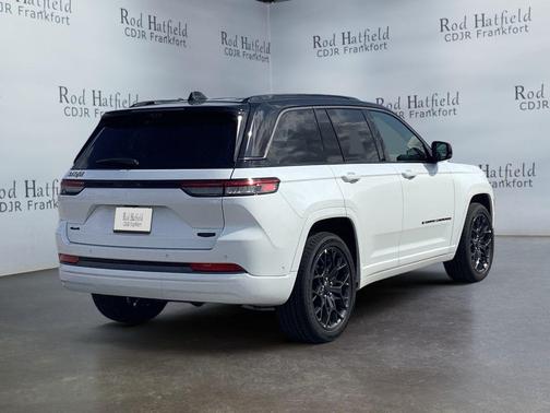 bright white clearcoat 2026 Jeep Grand Cherokee Summit