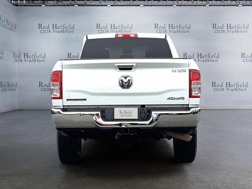 2019 RAM 2500 Big Horn Crew Cab 4x4 6'4' Box