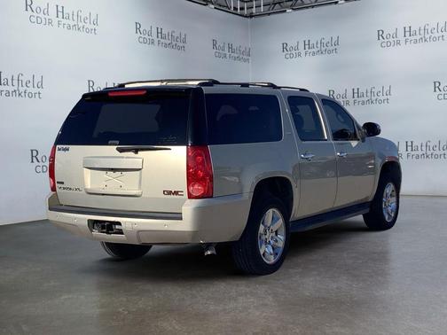 Gold Mist Metallic 2011 GMC Yukon XL 1500 SLT