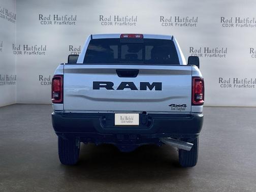 Silver Zynith 2026 RAM 2500 Tradesman Crew Cab 4x4 6'4' Box