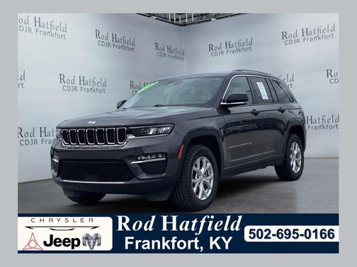 Baltic Gray Metallic Clearcoat 2023 Jeep Grand Cherokee Limited