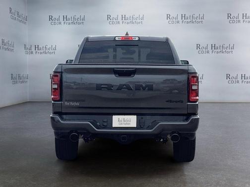 Granite Crystal Metallic Clearcoat 2027 RAM 1500 Laramie