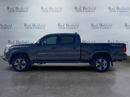 2017 Toyota Tacoma TRD Sport