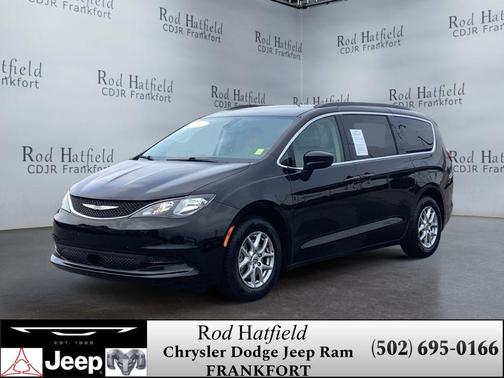 2021 Chrysler Voyager LXI