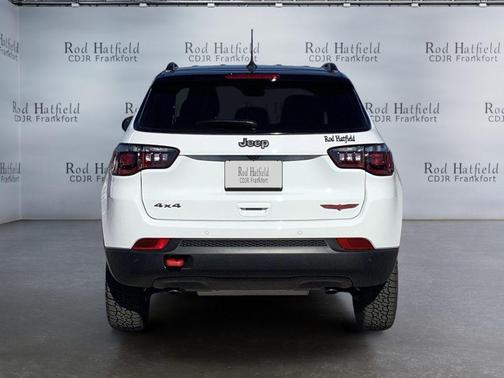 2026 Jeep Compass Trailhawk