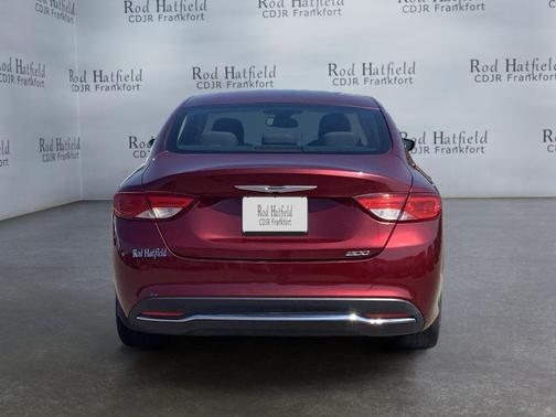 2015 Chrysler 200 Limited