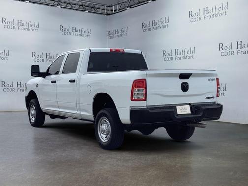 2024 RAM 2500 Tradesman Crew Cab 4x4 6'4' Box