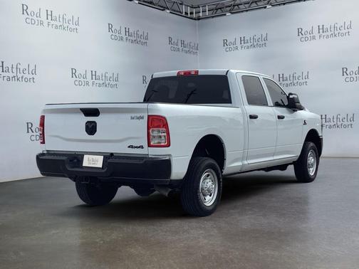 2024 RAM 2500 Tradesman Crew Cab 4x4 6'4' Box