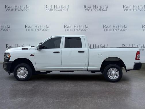 2024 RAM 2500 Tradesman Crew Cab 4x4 6'4' Box
