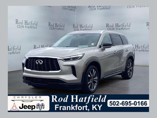 Gold 2024 INFINITI QX60 Luxe