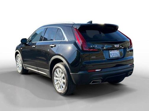 2023 Cadillac XT4 Luxury