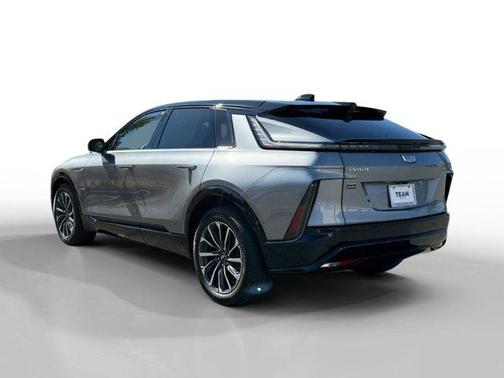 2025 Cadillac LYRIQ Sport