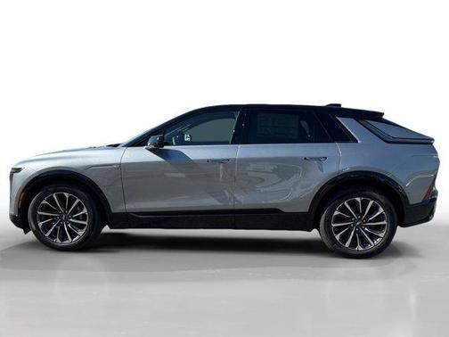 2025 Cadillac LYRIQ Sport