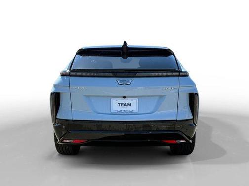 2025 Cadillac LYRIQ Sport