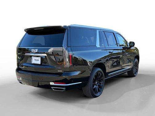 2026 Cadillac Escalade ESV 4WD Luxury