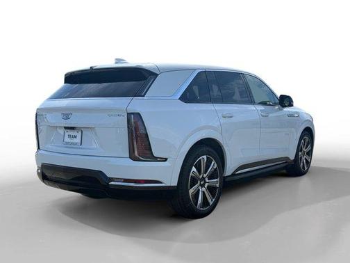 2025 Cadillac Escalade IQ Luxury 2