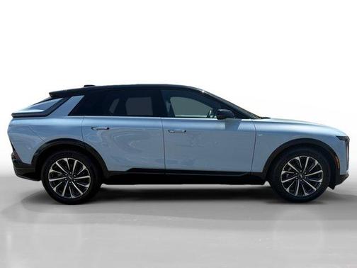 2025 Cadillac LYRIQ Sport