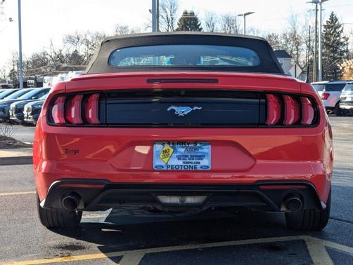 2023 Ford Mustang ECOBOOST PREMIUM