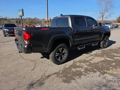 2018 Toyota Tacoma TRD Off Road