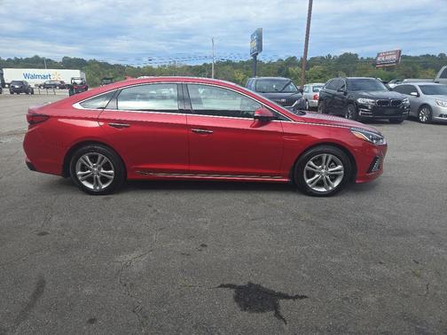 2019 Hyundai SONATA Sport