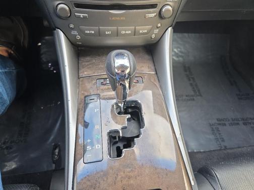 2011 Lexus IS 250C Base