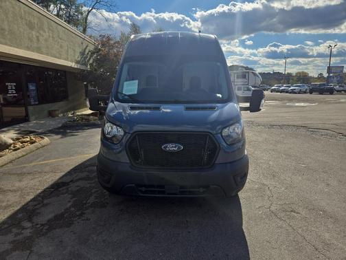 2021 Ford Transit-250 Base