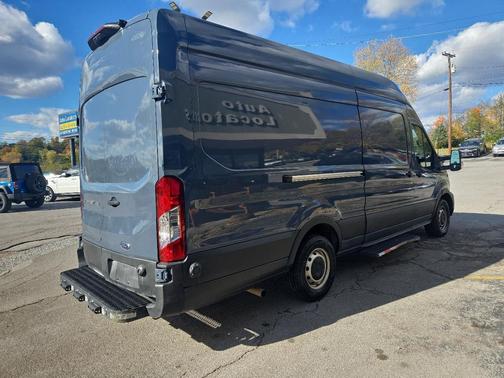 2021 Ford Transit-250 Base