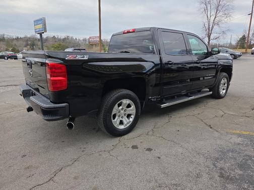 2017 Chevrolet Silverado 1500 2LT