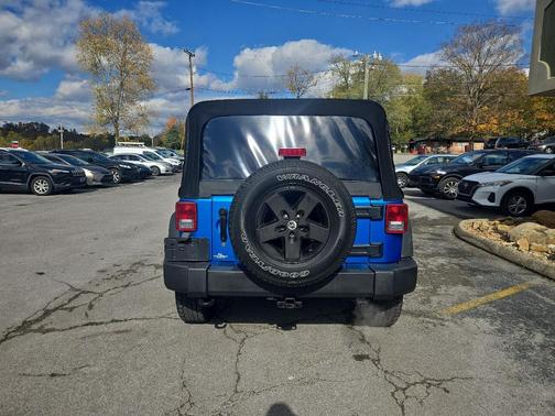 2015 Jeep Wrangler Unlimited Sport