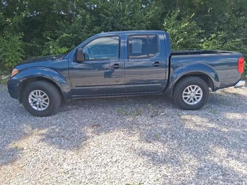 Blue 2017 Nissan Frontier PRO-4X