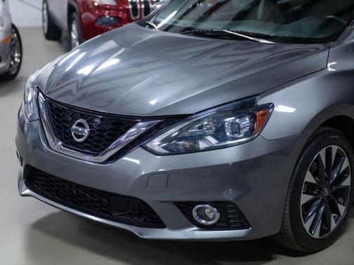 2019 Nissan Sentra SR