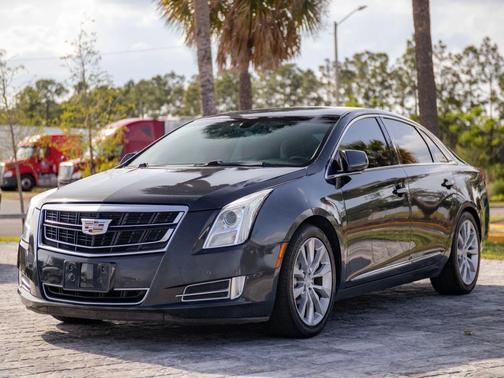 Graphite Metallic 2016 Cadillac XTS Luxury
